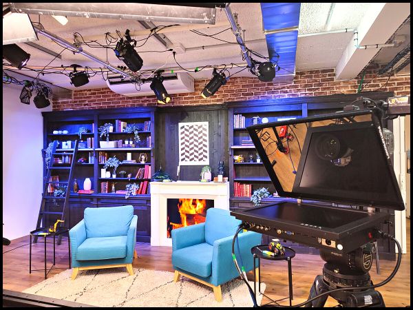 WE PROMPT! (1) Send in blue